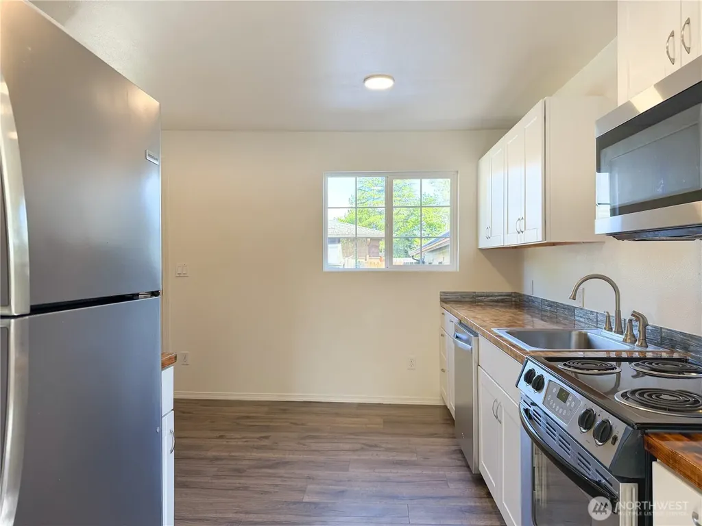 22024 Military Rd S Seatac WA 98198