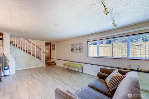 610 27th Avenue E Seattle WA 98112