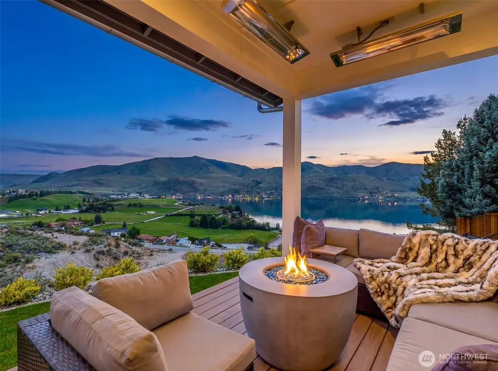122 Lookout Way Chelan WA 98816