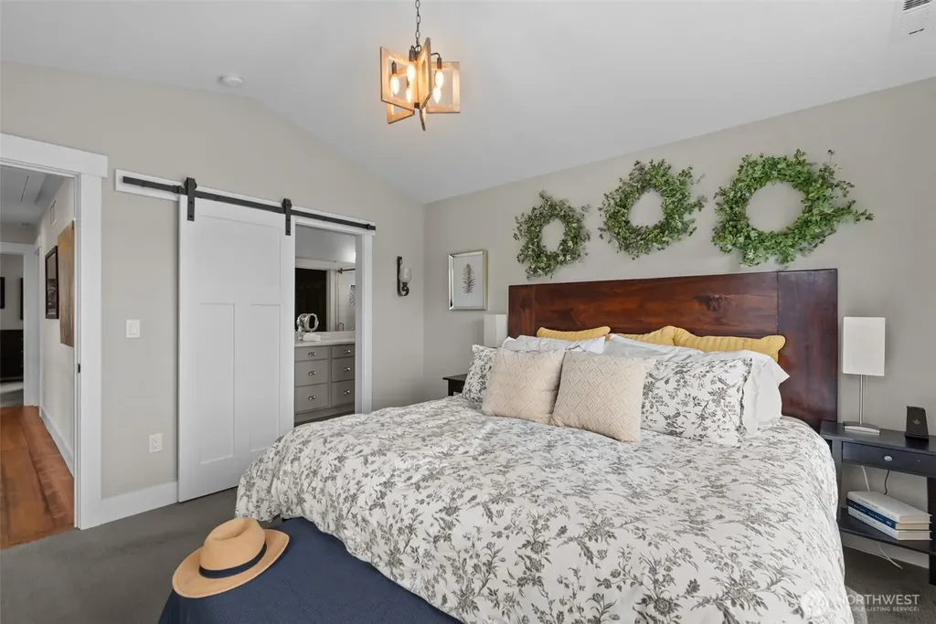 122 Lookout Way Chelan WA 98816