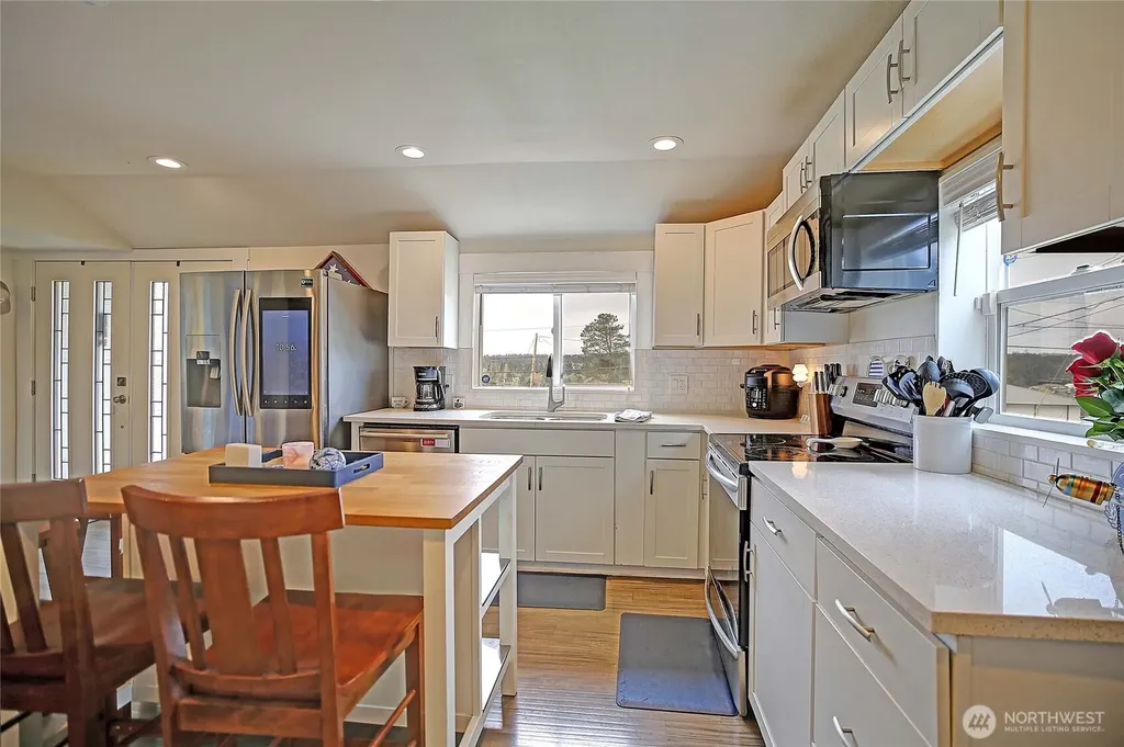 1320 Swantown Road Oak Harbor WA 98277