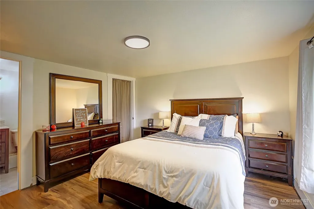 1320 Swantown Road Oak Harbor WA 98277
