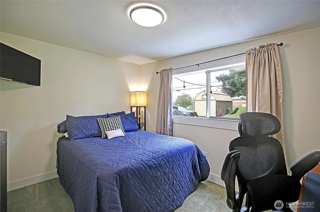 1320 Swantown Road Oak Harbor WA 98277