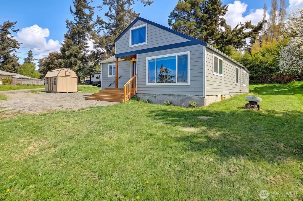 1320 Swantown Road Oak Harbor WA 98277