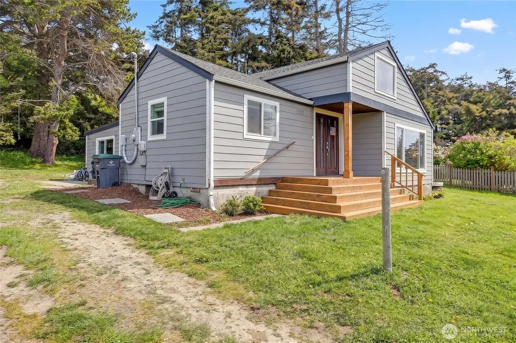 1320 Swantown Road Oak Harbor WA 98277