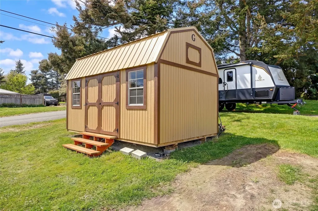 1320 Swantown Road Oak Harbor WA 98277