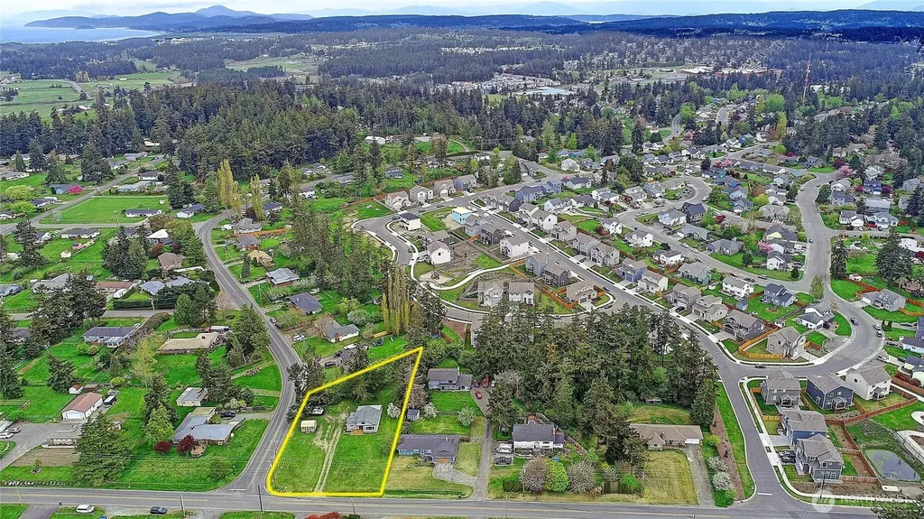 1320 Swantown Road Oak Harbor WA 98277