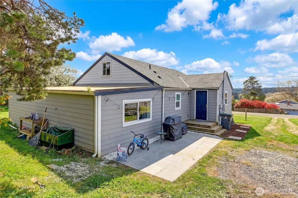 1320 Swantown Road Oak Harbor WA 98277