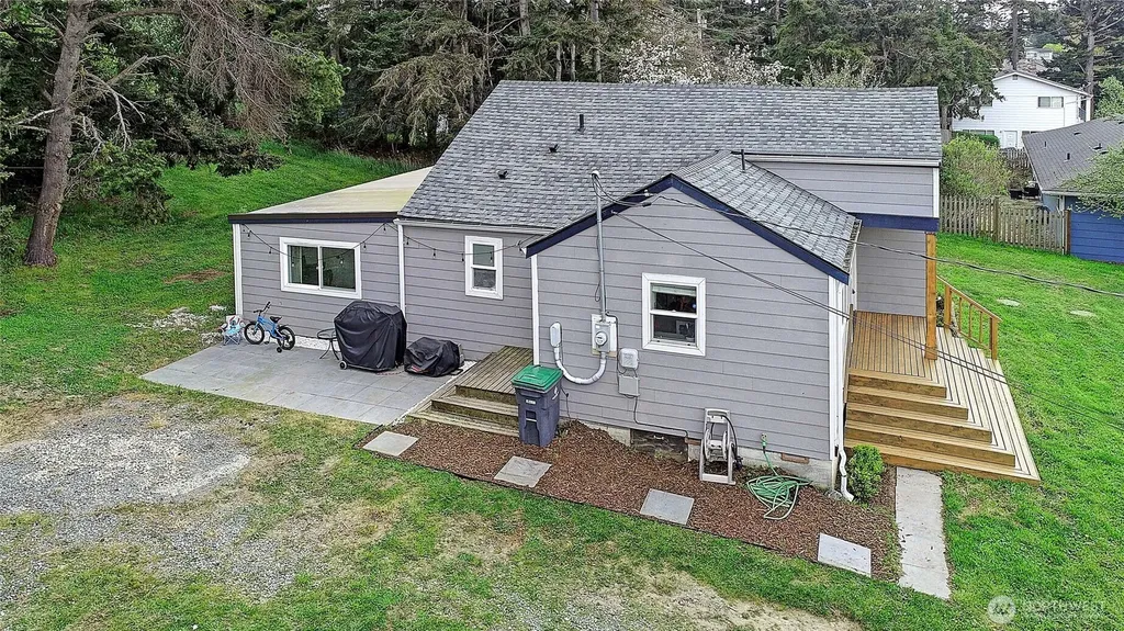 1320 Swantown Road Oak Harbor WA 98277