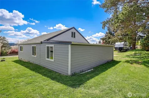 1320 Swantown Road Oak Harbor WA 98277