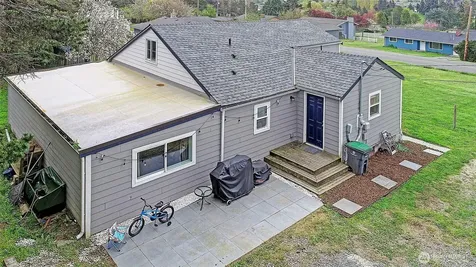 1320 Swantown Road Oak Harbor WA 98277