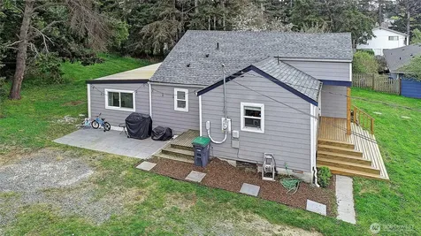 1320 Swantown Road Oak Harbor WA 98277