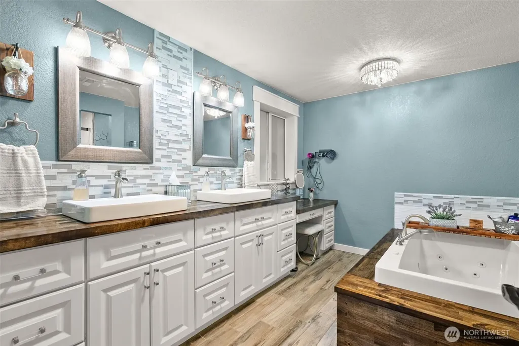 3594 Salmonberry Drive SE Port Orchard WA 98366