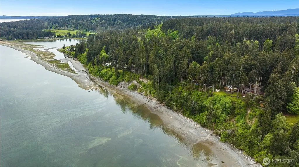 285 Harrington Coupeville WA 98239