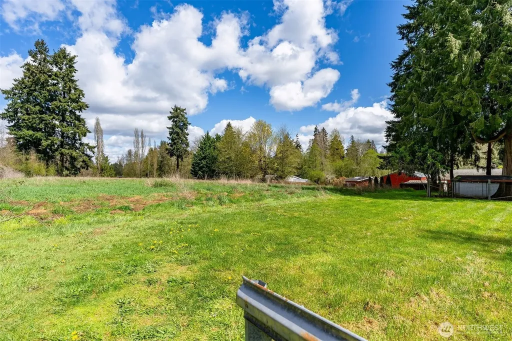 6017 132nd Street E Puyallup WA 98373