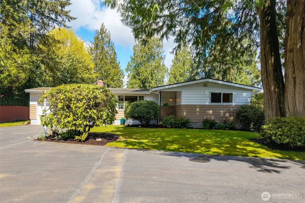 6017 132nd Street E Puyallup WA 98373