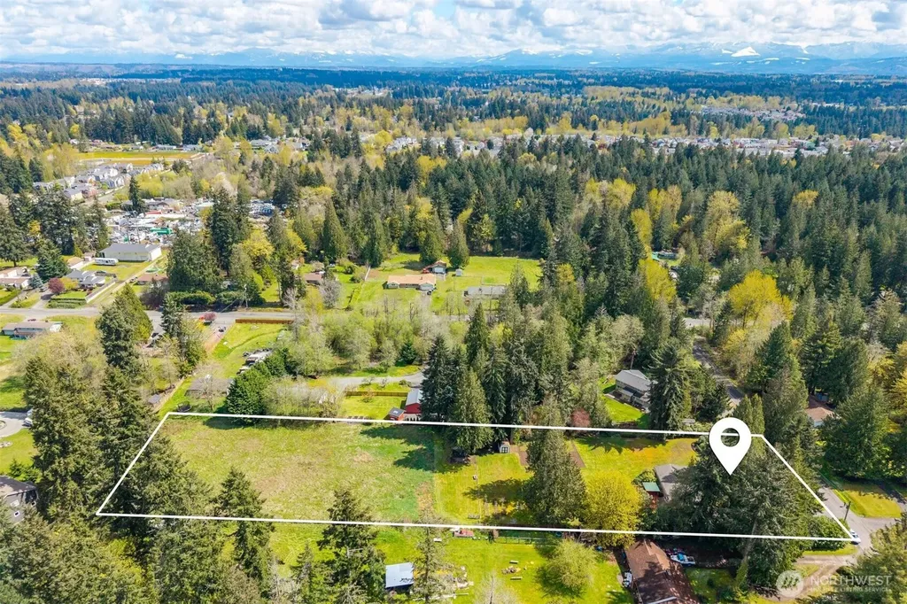 6017 132nd Street E Puyallup WA 98373