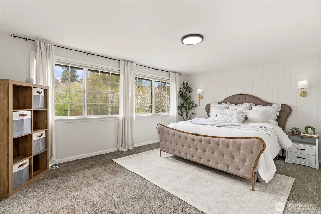 6615 Silver Springs Drive NW Gig Harbor WA 98335