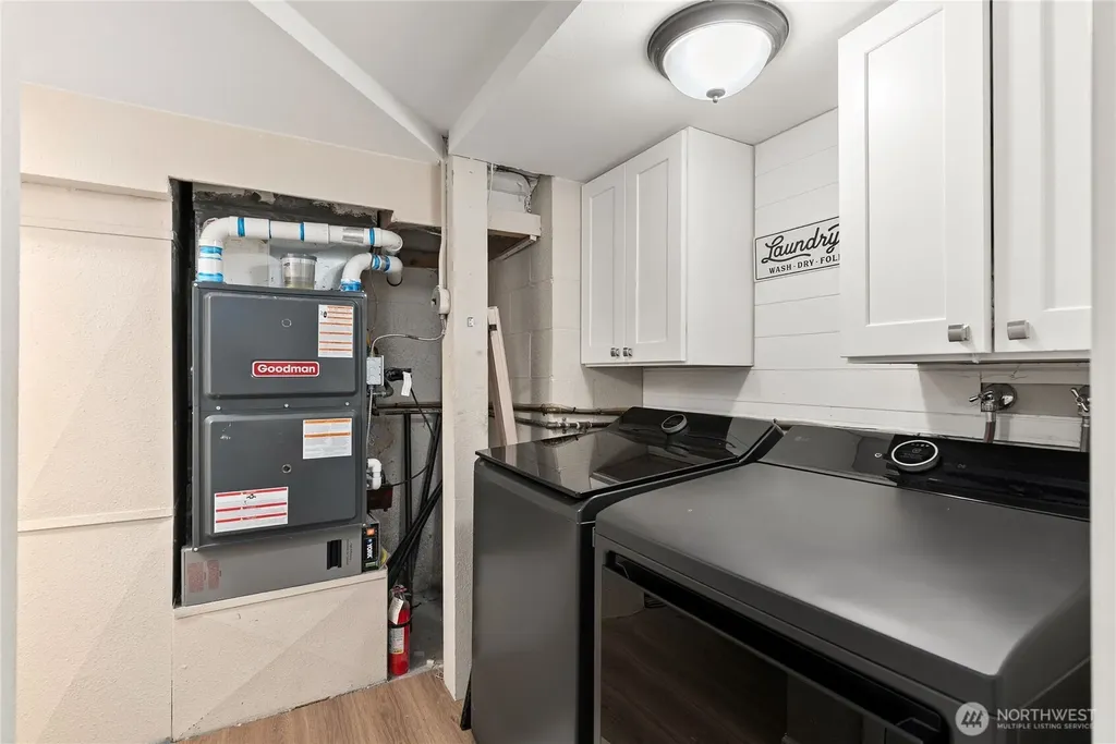 6615 Silver Springs Drive NW Gig Harbor WA 98335