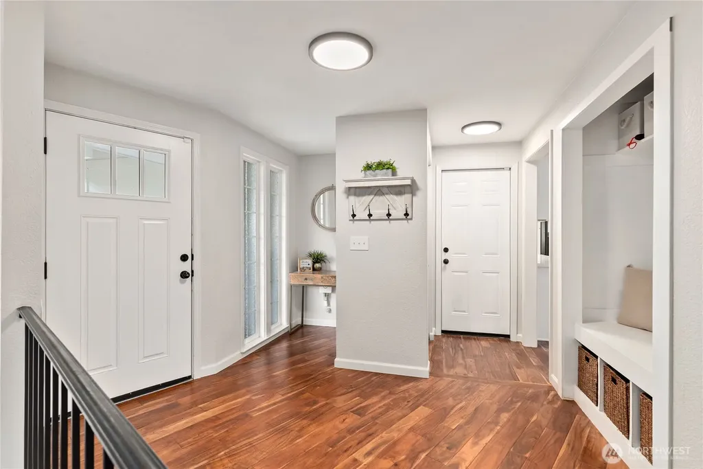 6615 Silver Springs Drive NW Gig Harbor WA 98335