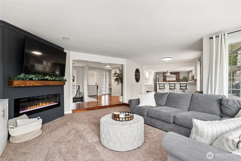 6615 Silver Springs Drive NW Gig Harbor WA 98335