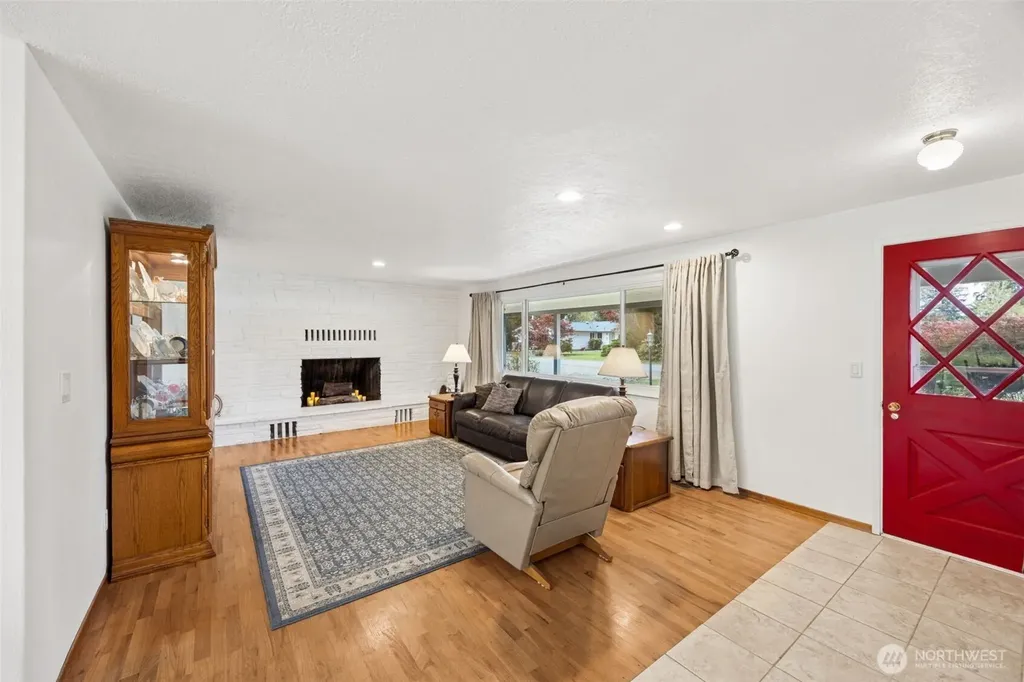 3921 89th Avenue SE Olympia WA 98501