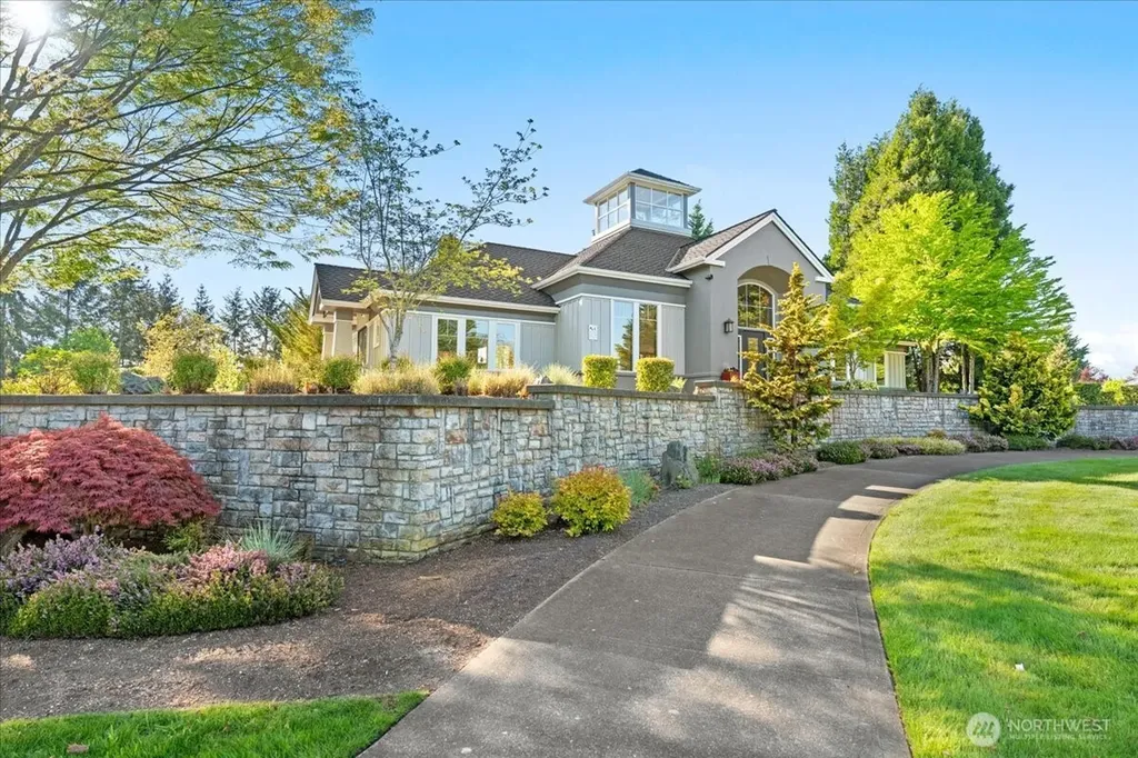 6129 Lindsay Avenue SE Auburn WA 98092