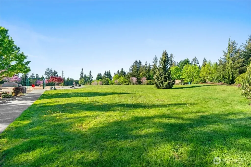 6129 Lindsay Avenue SE Auburn WA 98092