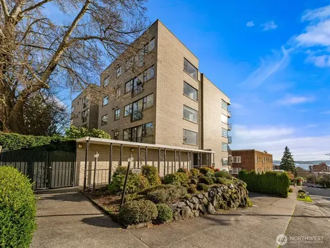 912 3rd Avenue W Seattle WA 98119
