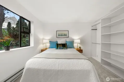 912 3rd Avenue W Seattle WA 98119