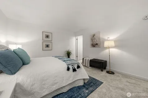 912 3rd Avenue W Seattle WA 98119