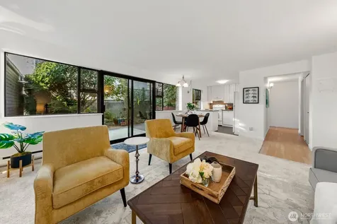 912 3rd Avenue W Seattle WA 98119