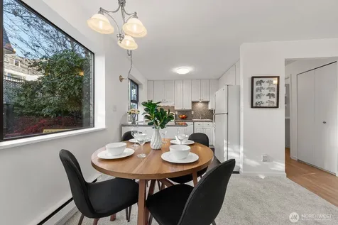 912 3rd Avenue W Seattle WA 98119