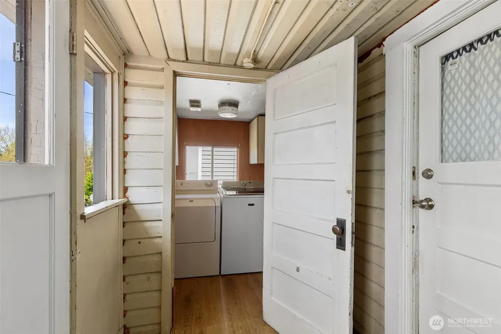 1203 Pacific Avenue Bremerton WA 98337