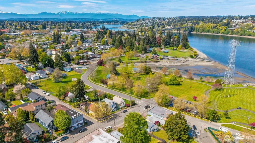 1203 Pacific Avenue Bremerton WA 98337