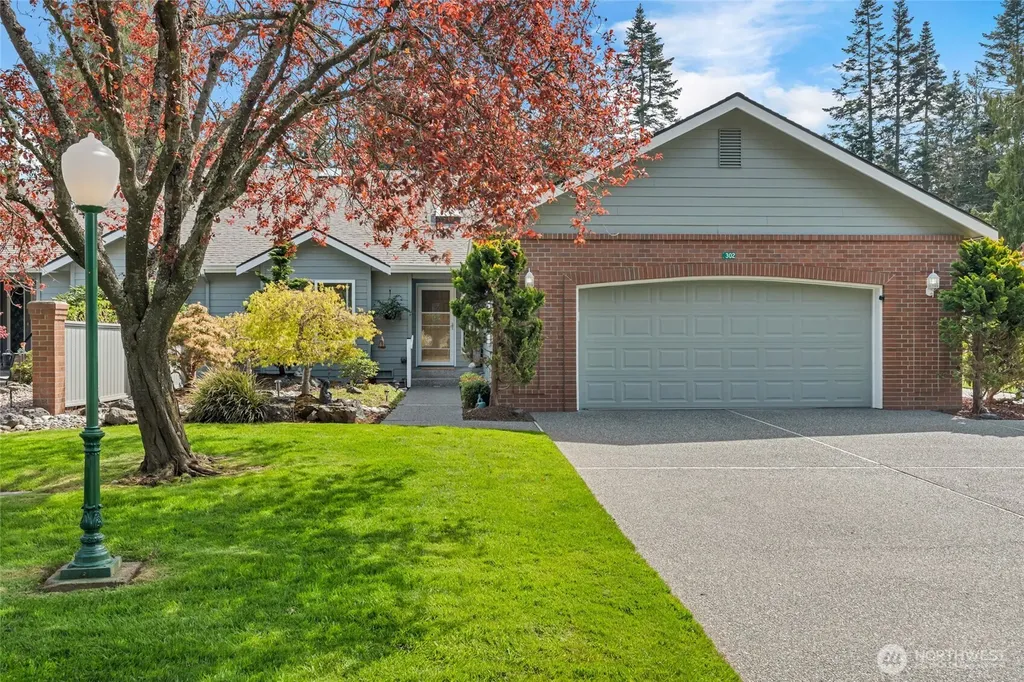 302 Foursome Drive Sequim WA 98382