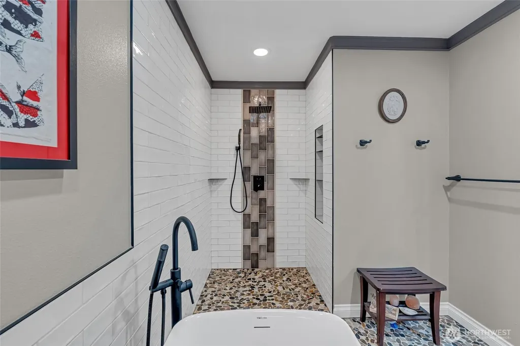 302 Foursome Drive Sequim WA 98382