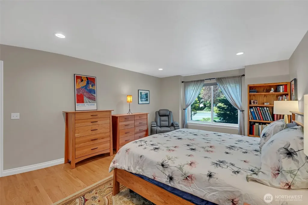 302 Foursome Drive Sequim WA 98382