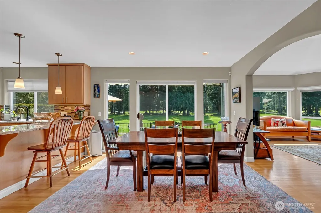 302 Foursome Drive Sequim WA 98382