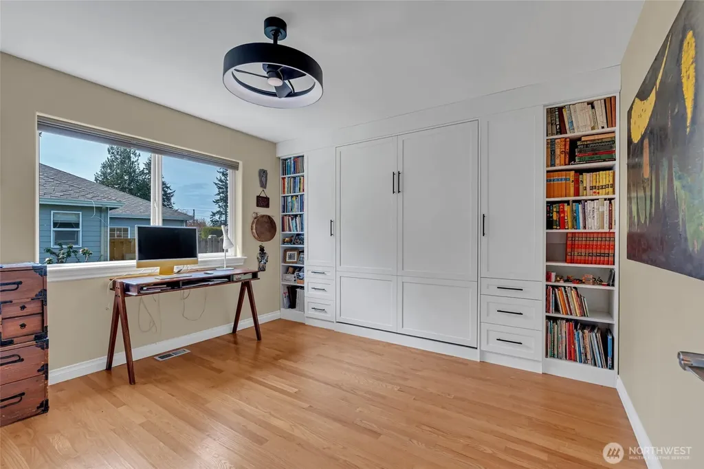 302 Foursome Drive Sequim WA 98382