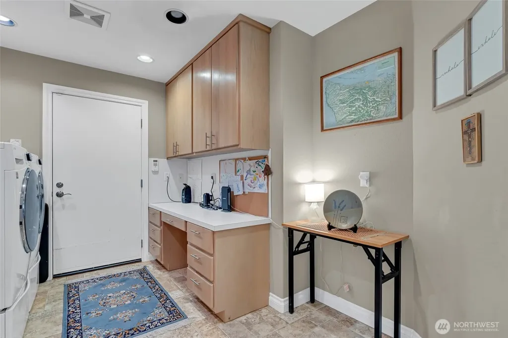 302 Foursome Drive Sequim WA 98382