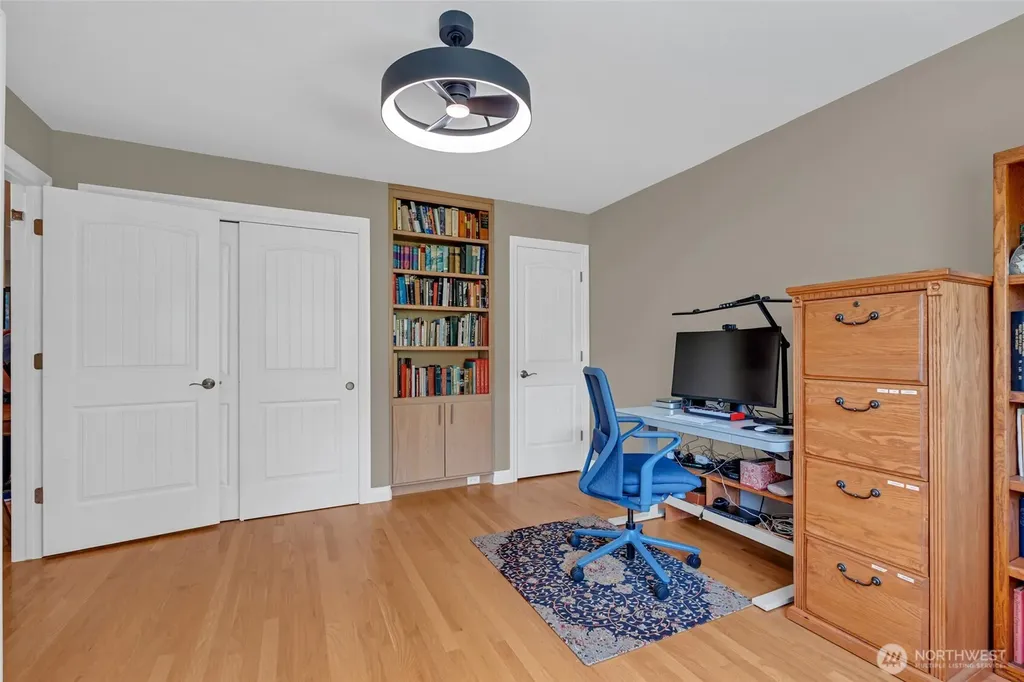 302 Foursome Drive Sequim WA 98382