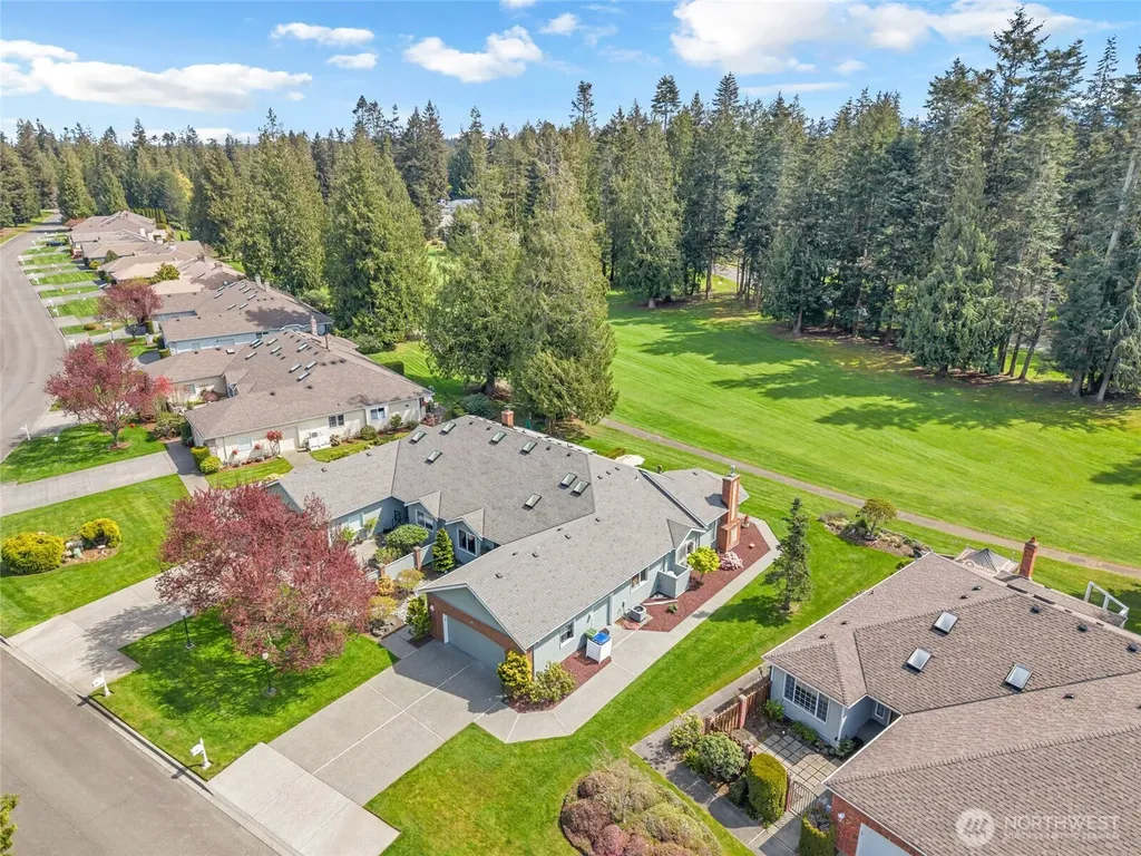 302 Foursome Drive Sequim WA 98382