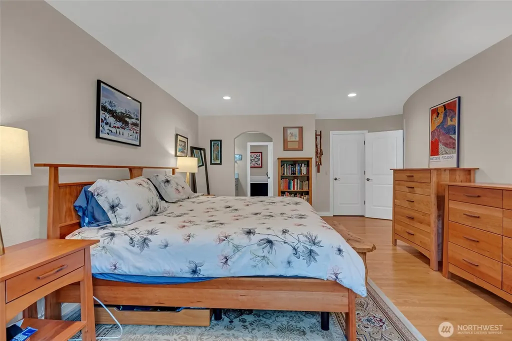 302 Foursome Drive Sequim WA 98382