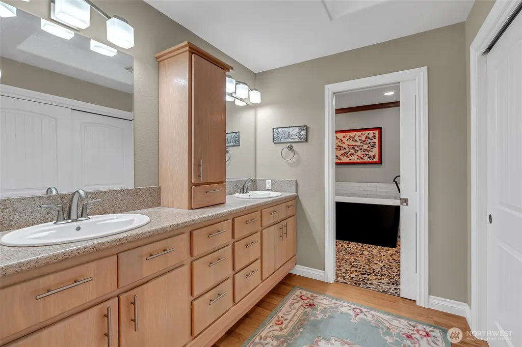 302 Foursome Drive Sequim WA 98382