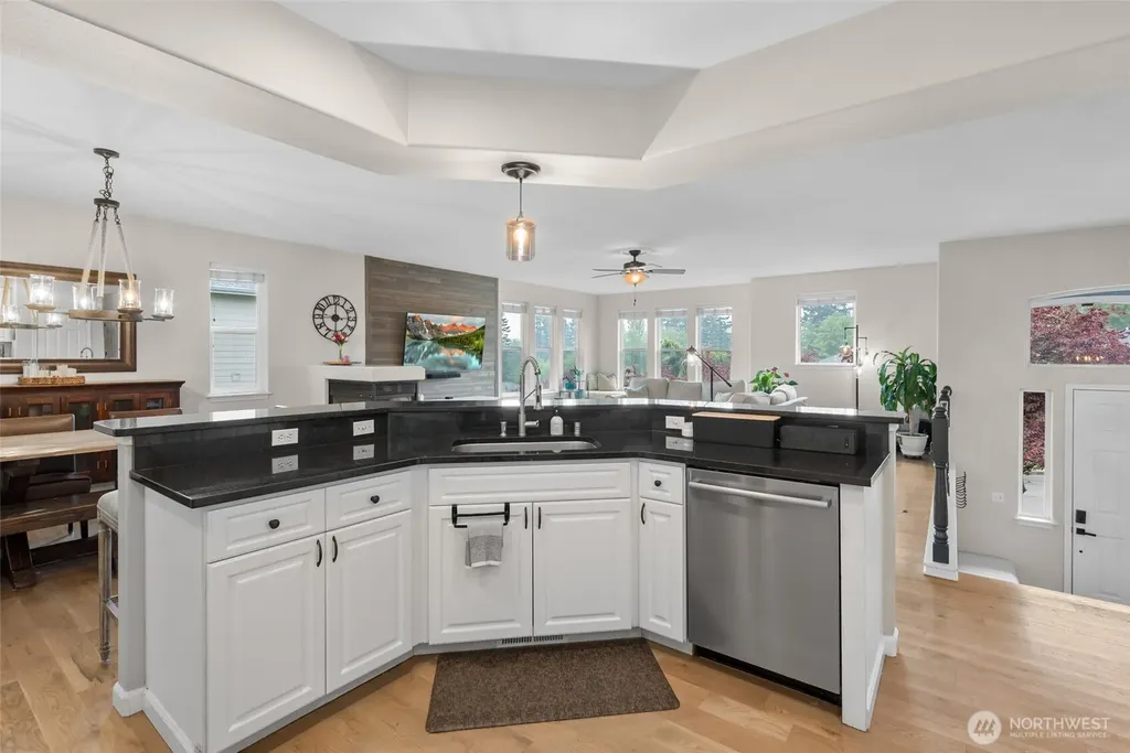 3713 Cedar Glen Way Anacortes WA 98221