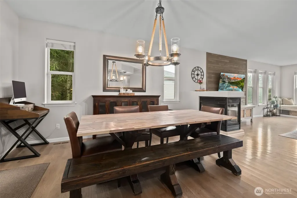 3713 Cedar Glen Way Anacortes WA 98221