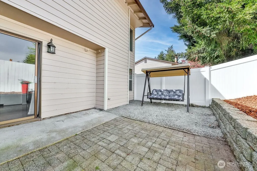 1555 Union Avenue NE Renton WA 98059