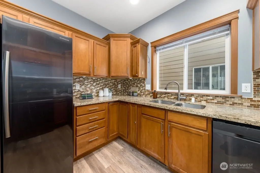 10024 13th Street SE Everett WA 98208