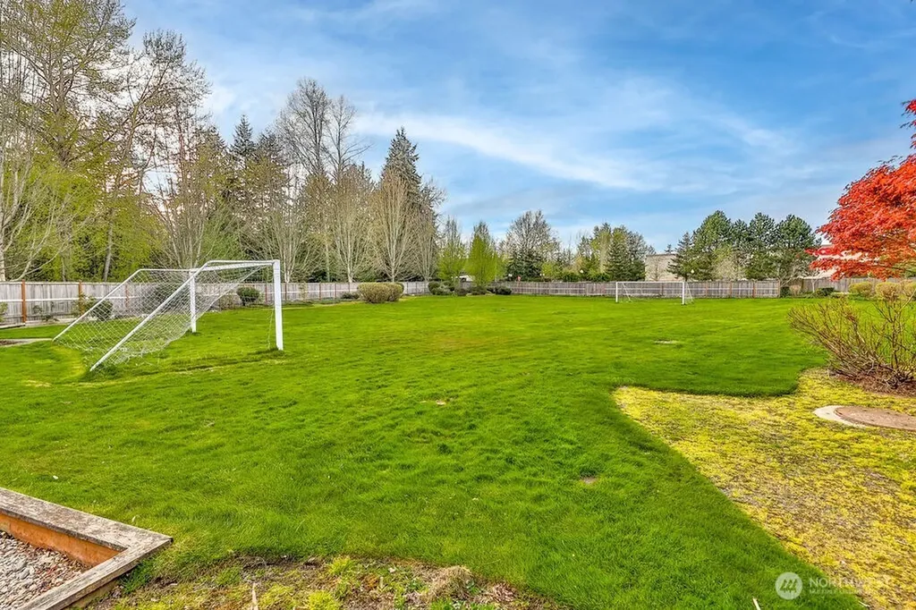 10024 13th Street SE Everett WA 98208